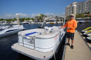 pontoon-boats-3-300x199.jpg